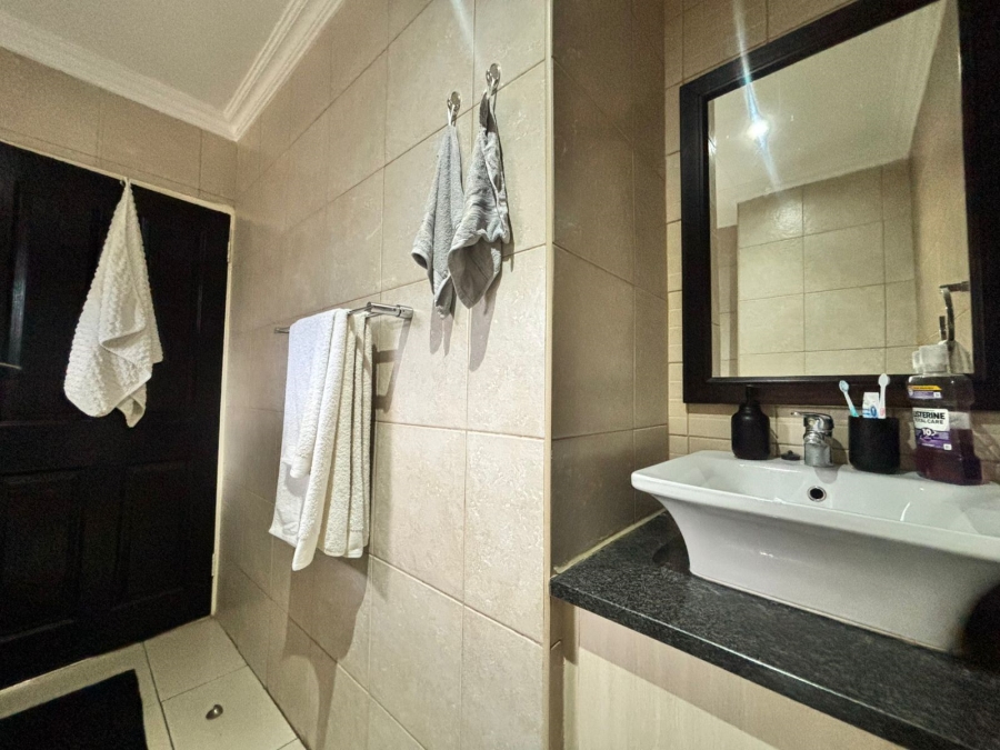 2 Bedroom Property for Sale in Die Bult North West